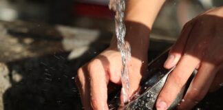 Czym najlepiej umyć szafki w kuchni?