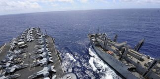 Jak wyregulować naciąg łańcucha?