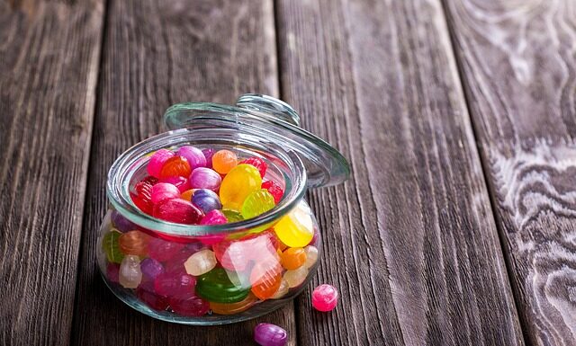 Jak zrobić pojemnik na dokumenty? Jak zrobić pojemnik na dokumenty?