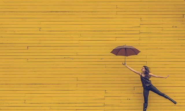 Skąd żółte plamy na materacu? Skąd żółte plamy na materacu?