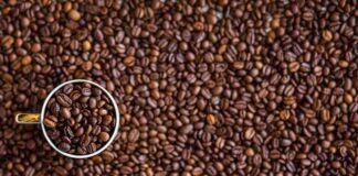 Jak długo piec ciasteczka przez maszynkę?