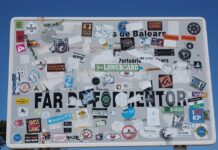 Czy można mieć dwie naklejki rejestracyjne? Czy można mieć dwie naklejki rejestracyjne?