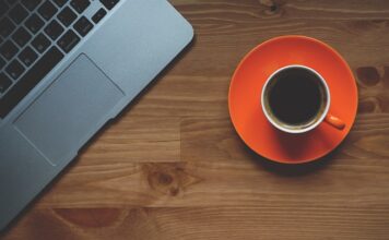 Jaki materiał na stół ogrodowy?