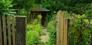 Co zamiast listew przypodłogowych?