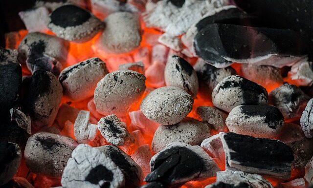 Czy piec ciastka z termoobiegiem? Czy piec ciastka z termoobiegiem?