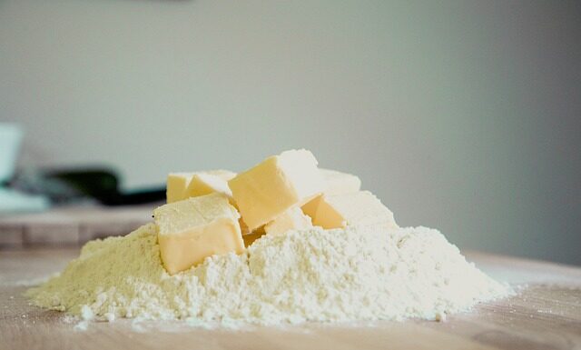 Jakim mieszadłem ucierać masło? Jakim mieszadłem ucierać masło?