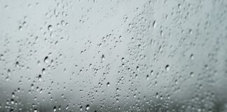 Ile można mieć przyciemniane szyby z przodu?