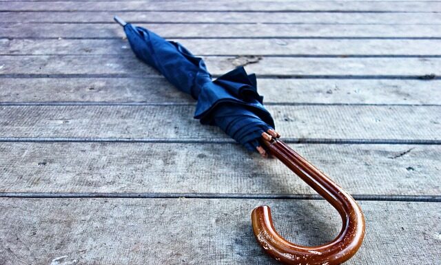 Jak przechowywać przybory kuchenne w szufladzie? Jak przechowywać przybory kuchenne w szufladzie?