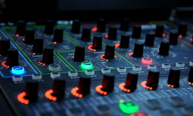 Co lepsze mikser czy robot planetarny? Co lepsze mikser czy robot planetarny?