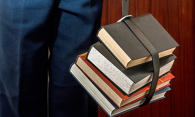 Jak się ubrać na egzamin kat A? Jak się ubrać na egzamin kat A?