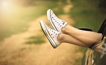 Ile pasków jest w samochodzie?