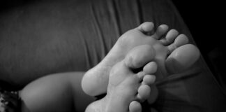 Jak sprawdzić mocowanie amortyzatora?