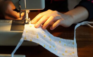 Jak uszyć pudełko z materiału? Jak uszyć pudełko z materiału?