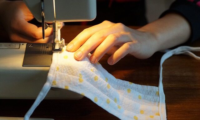 Jak uszyć pudełko z materiału?