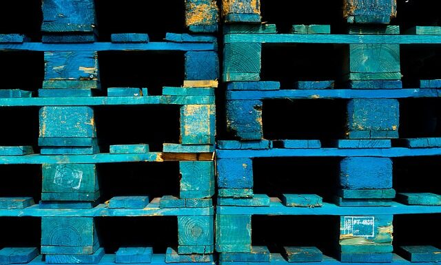 Skąd wziąć palety na meble?