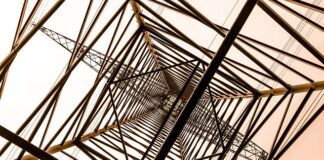 Jak wypolerować stal nierdzewna domowym sposobem?