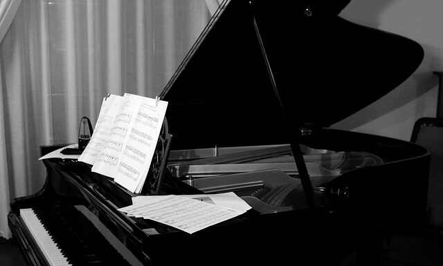 Czy można smarować amortyzatory WD 40? Czy można smarować amortyzatory WD 40?