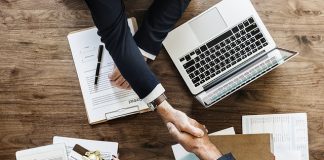 Korporacje tłumaczy