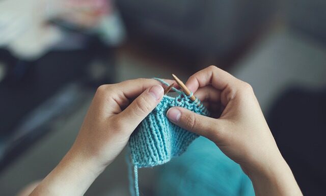 Czy można jeździć z urwaną Szpilka w kole? Czy można jeździć z urwaną Szpilka w kole?