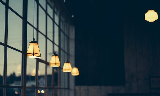 Czym posmarować szyby w samochodzie żeby nie parowały? Czym posmarować szyby w samochodzie żeby nie parowały?