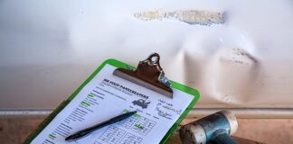 Ile za położenie paneli 2023?