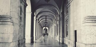 Jaka powinna być głębokość kanału samochodowego?