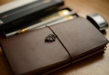 Jak zrobić organizer do szuflady z kartonu? Jak zrobić organizer do szuflady z kartonu?