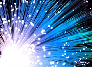 Cztery rzeczy, które warto wiedzieć o światłowodzie