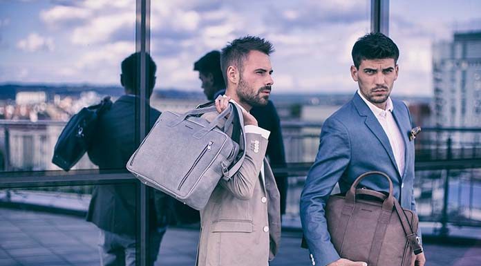Męskie torby na ramię – te trzy modele musi mieć każdy współczesny gentleman!