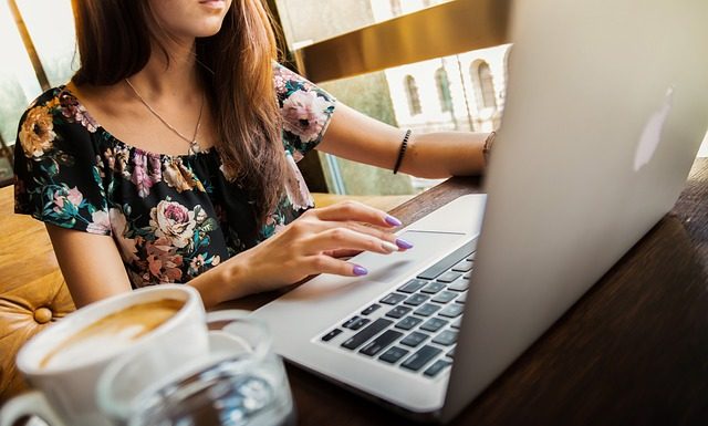 Jak zarobić w domu?