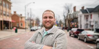 Swetry męskie na prezent