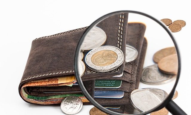 Oszczędzanie w walutach – kilka informacji